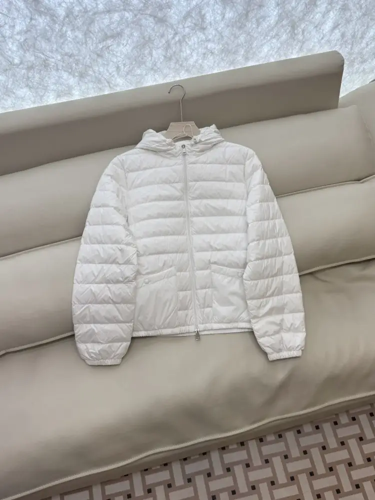 Moncler Jacket Down jacket women's — Photo 3