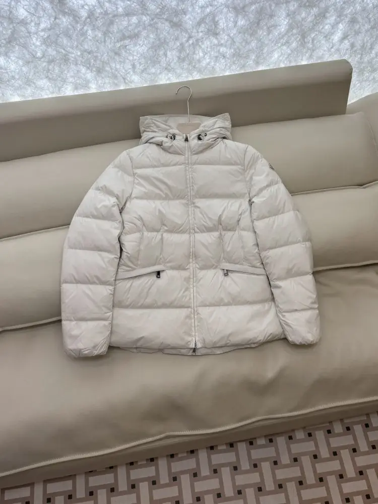 Moncler Jacket Down jacket women's — Photo 3
