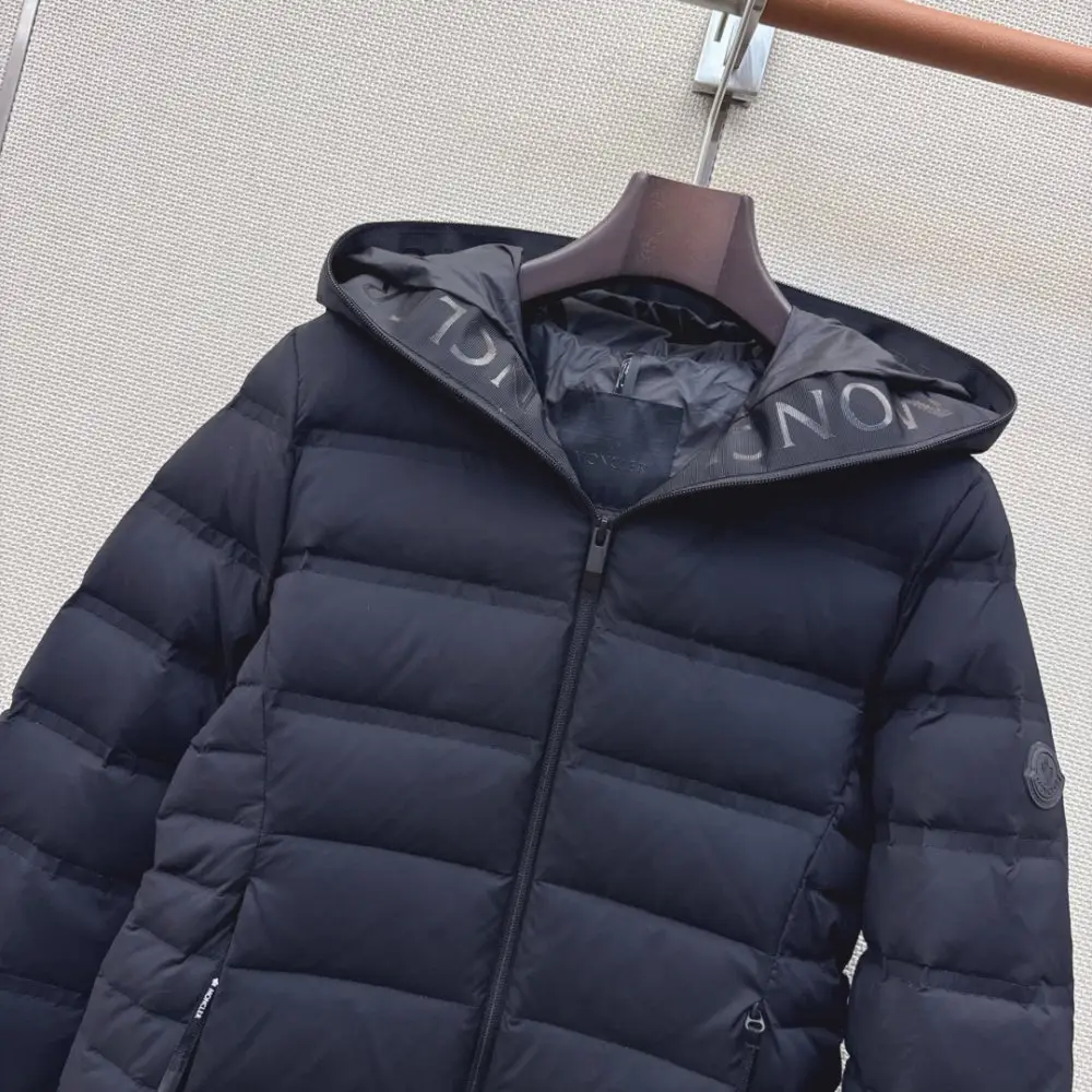 Moncler Куртка пуховик женская — Фото 3
