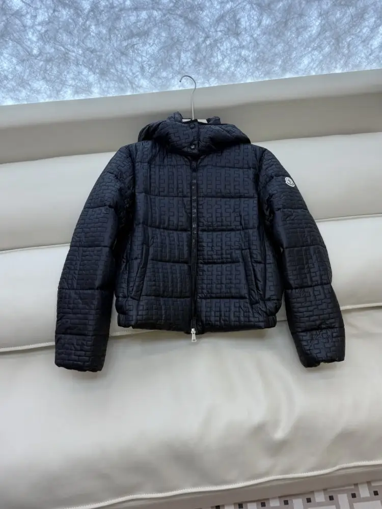 Moncler Jacket Down jacket women's — Photo 3
