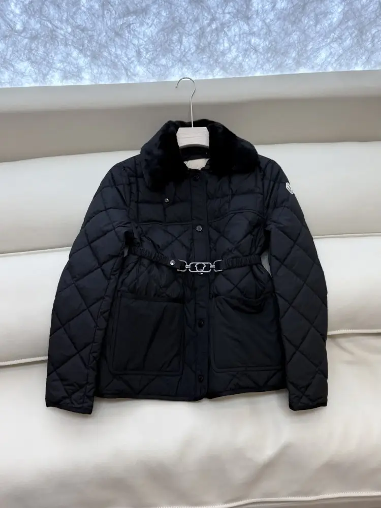 Moncler Jacket Down jacket women's — Photo 3