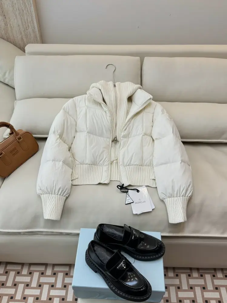Moncler Куртка пуховик женская — Фото 3