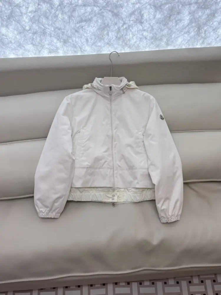 Moncler Куртка пуховик жіноча — Фото 3