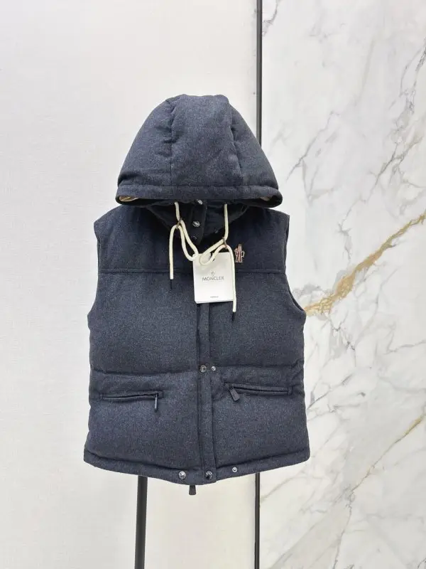 Moncler Куртка пуховик женская — Фото 3