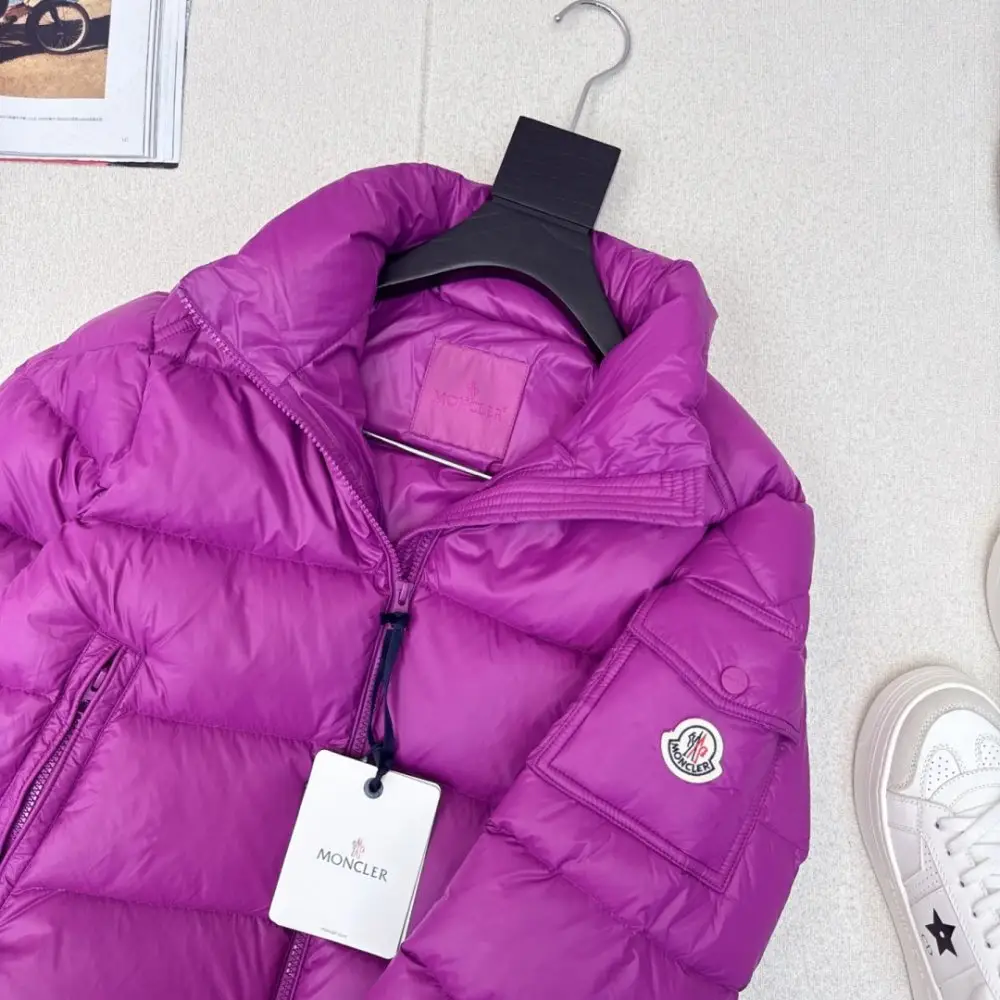 Moncler Куртка пуховик женская — Фото 4