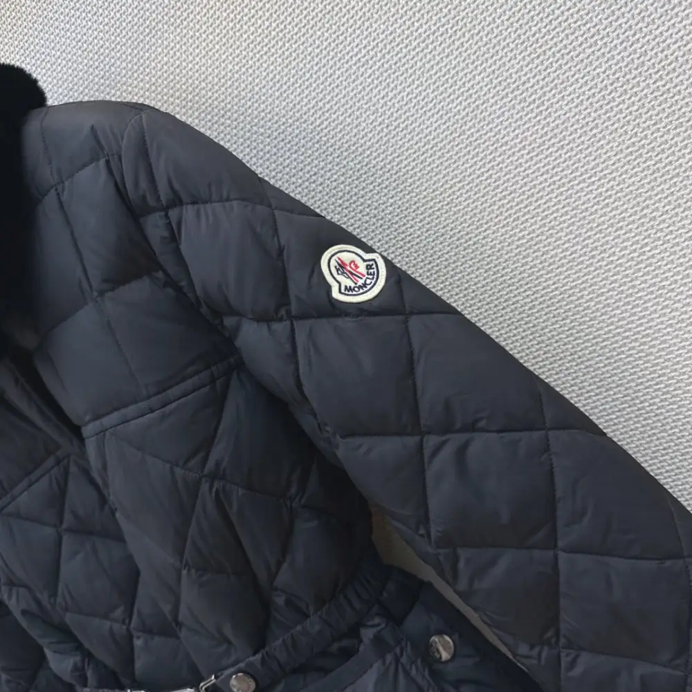 Moncler Jacket Down jacket women's — Photo 4