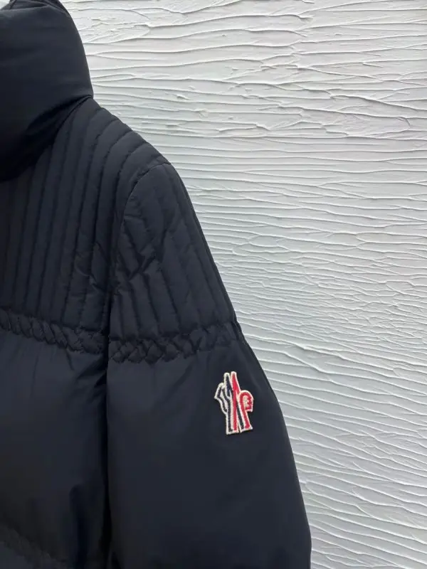 Moncler Jacket Down jacket women's — Photo 4