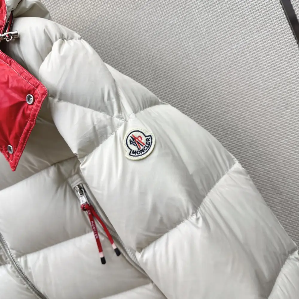 Moncler Куртка пуховик жіноча — Фото 4