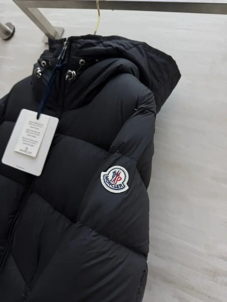 Moncler Куртка пуховик женская — Фото 4