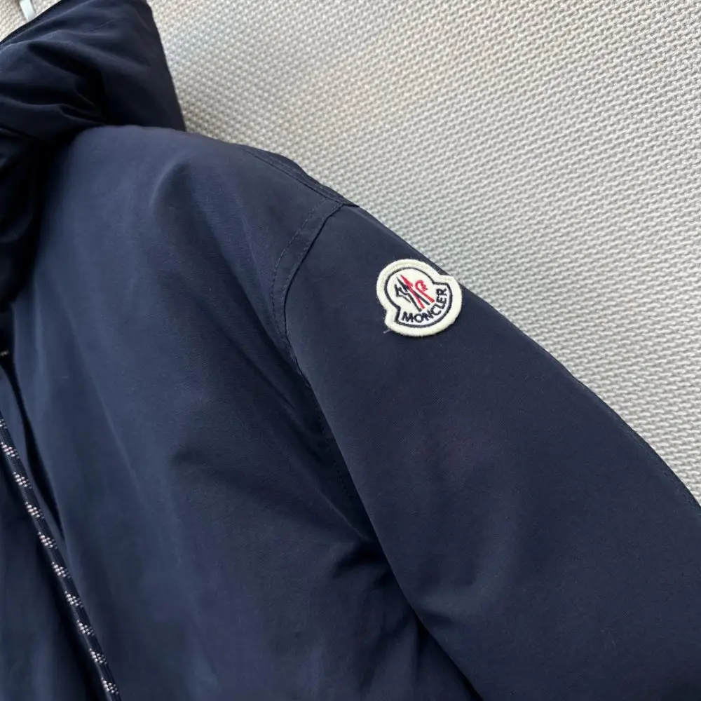 Moncler Куртка пуховик женская — Фото 4