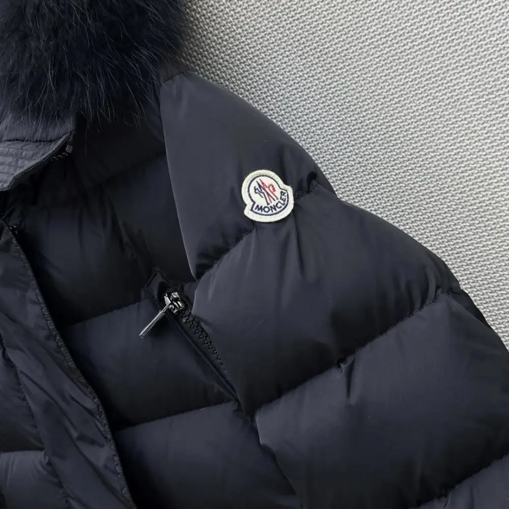 Moncler Jacket Down jacket women's — Photo 4