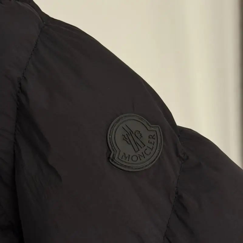 Moncler Куртка пуховик женская — Фото 4