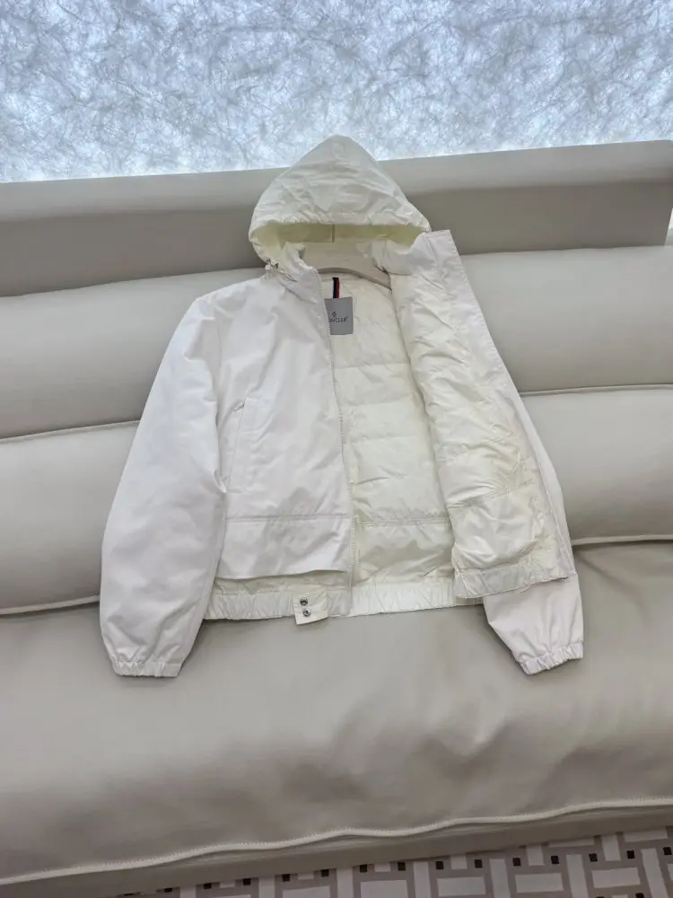 Moncler Куртка пуховик жіноча — Фото 4