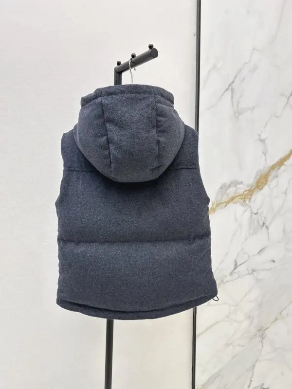 Moncler Куртка пуховик женская — Фото 4