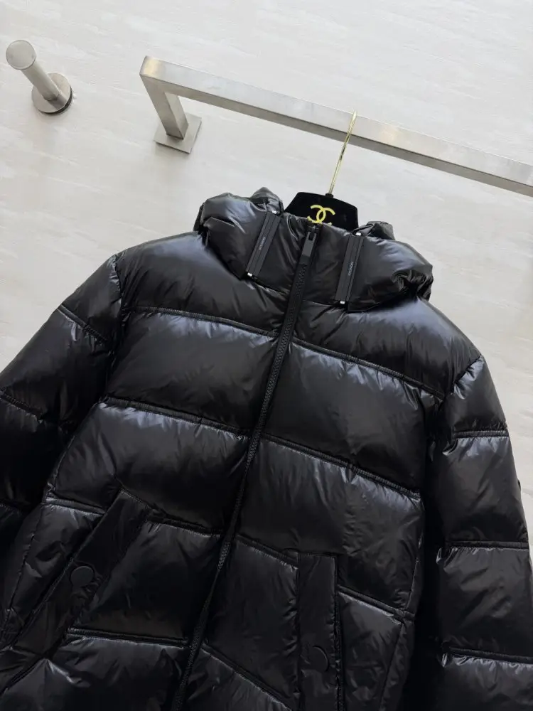 Moncler Куртка пуховик женская — Фото 4