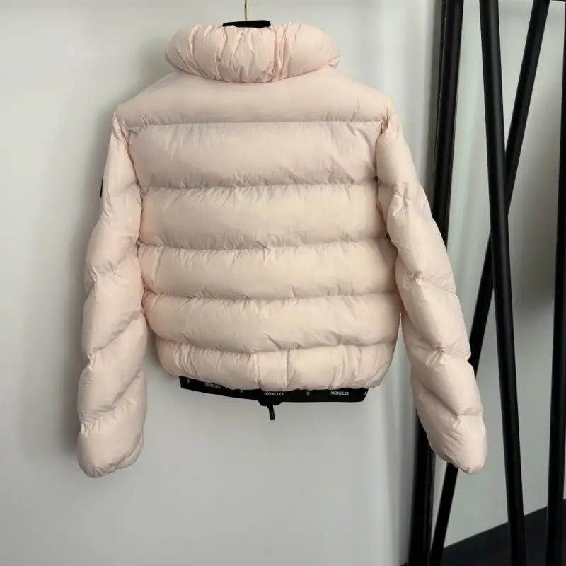 Moncler Куртка пуховик женская — Фото 5