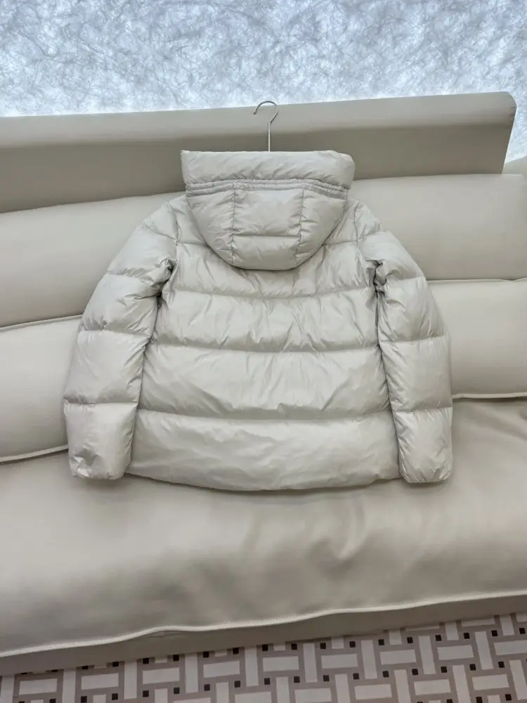 Moncler Jacket Down jacket women's — Photo 5