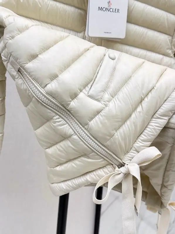 Moncler Куртка пуховик женская — Фото 5