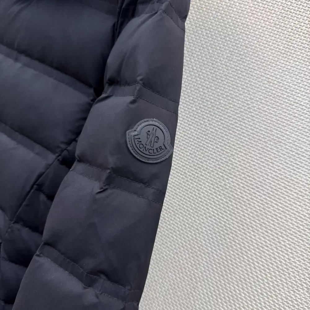 Moncler Куртка пуховик женская — Фото 5
