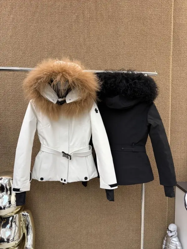Moncler — Куртка лыжная женская