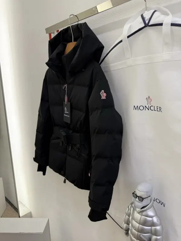 Moncler Куртка лыжная жіноча — Фото 2