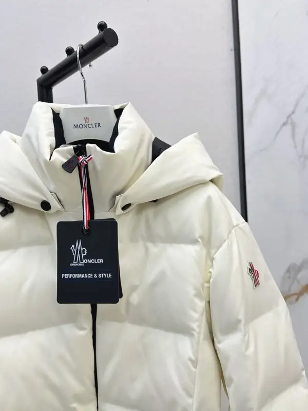 Moncler Куртка лыжная жіноча — Фото 4