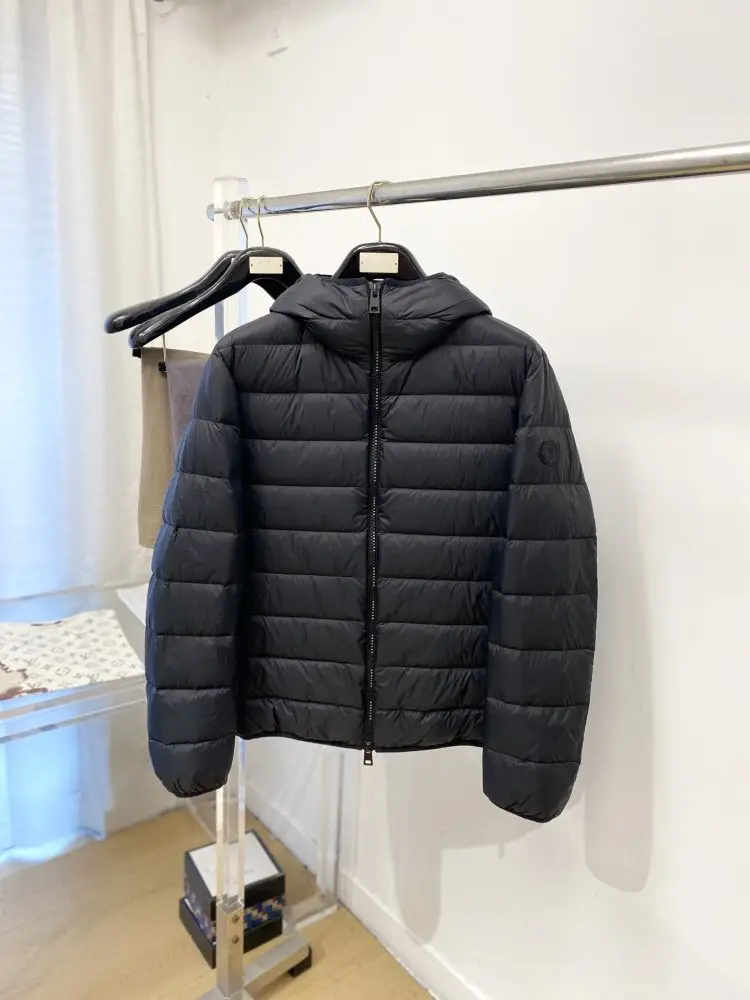 Moncler — Куртка чоловіча