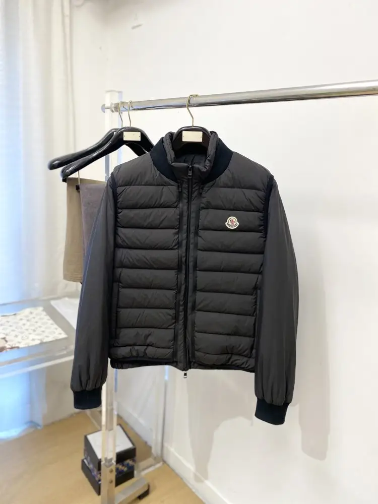 Moncler — Куртка чоловіча