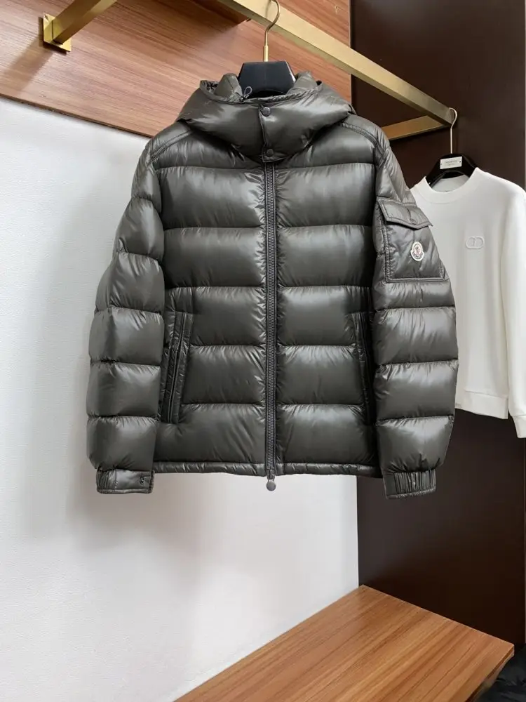 Moncler Куртка чоловіча — Фото 1