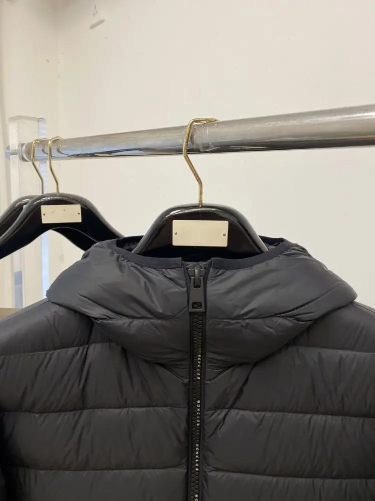 Moncler Jacket men's — Photo 2