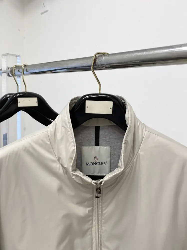 Moncler Куртка чоловіча — Фото 2