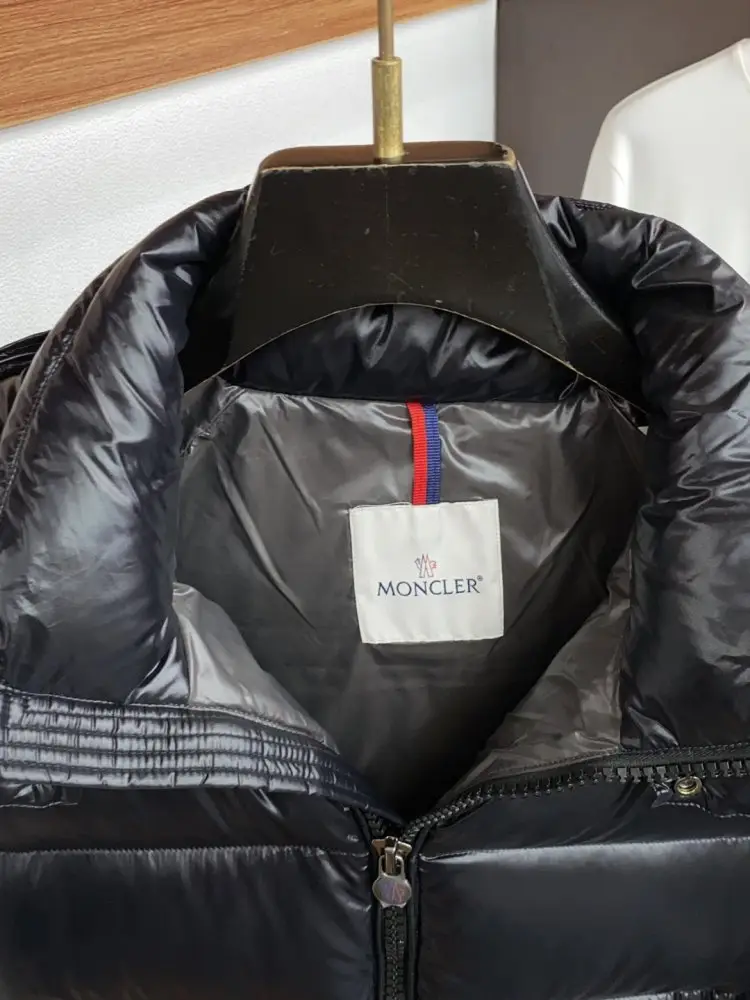 Moncler Куртка чоловіча — Фото 3