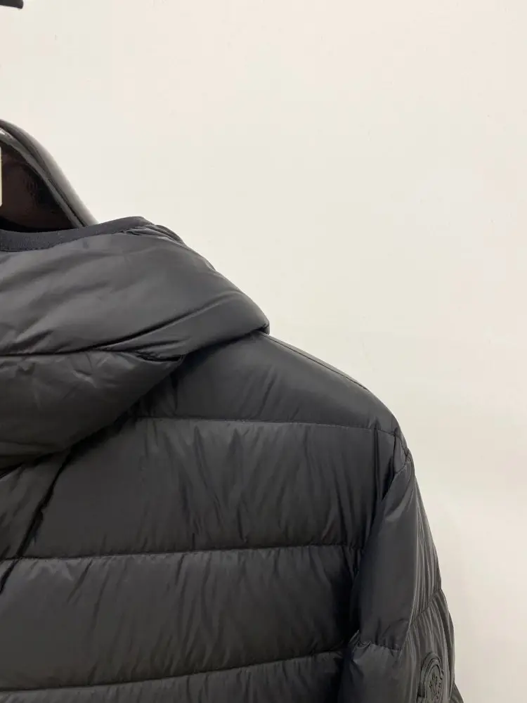 Moncler Jacket men's — Photo 3