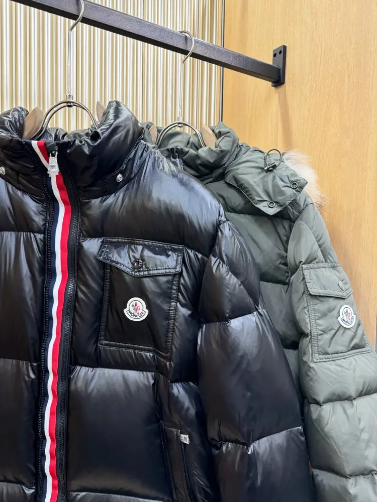 Moncler Куртка чоловіча — Фото 3