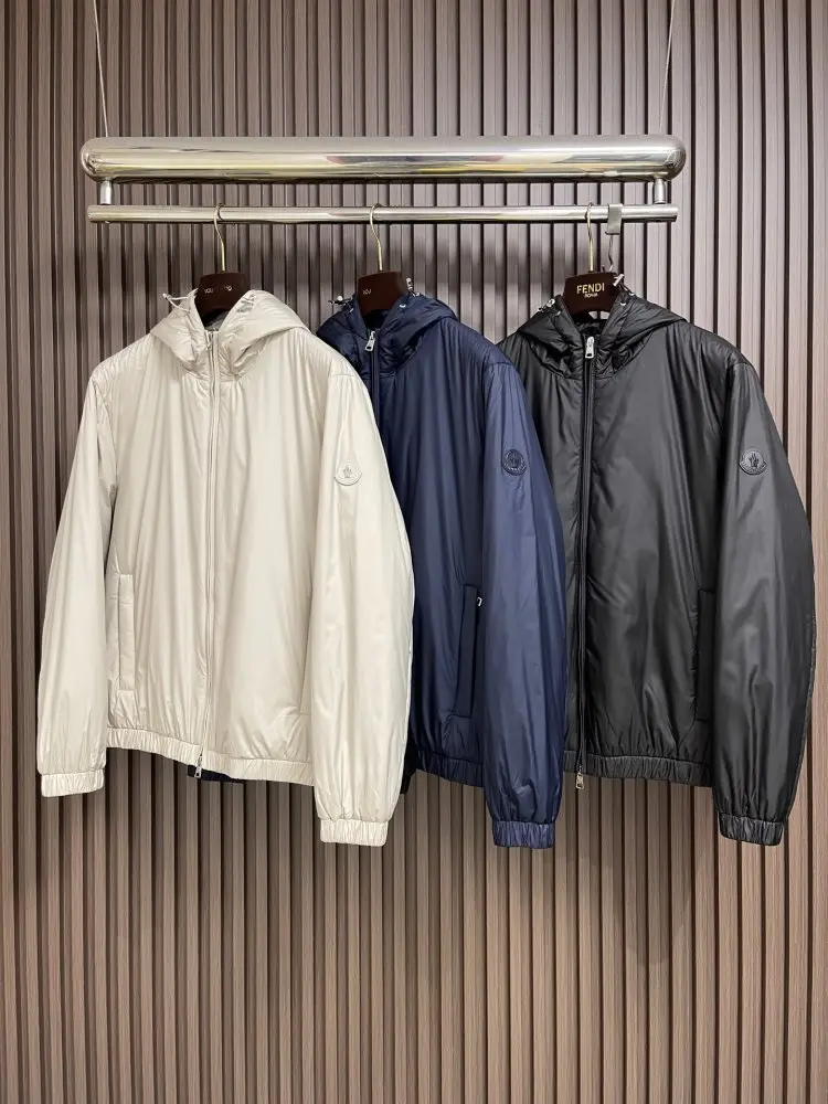 Moncler Куртка чоловіча — Фото 3