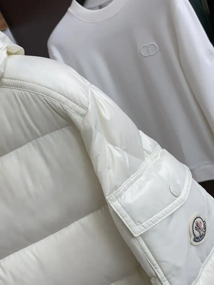 Moncler Куртка чоловіча — Фото 4
