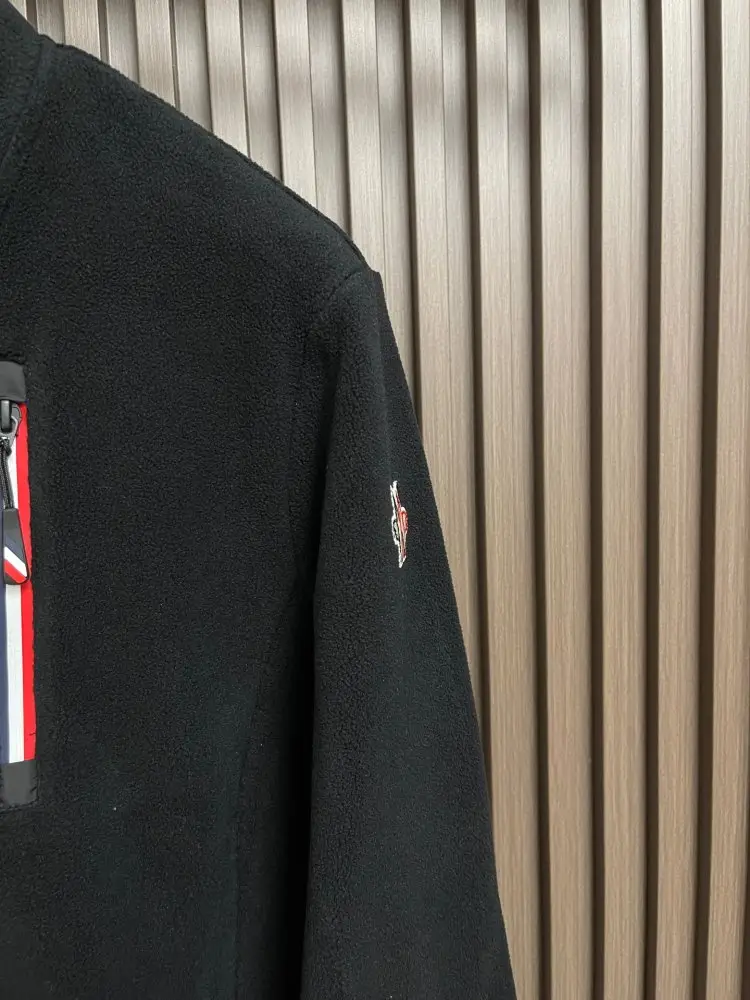 Moncler Jacket men's — Photo 4