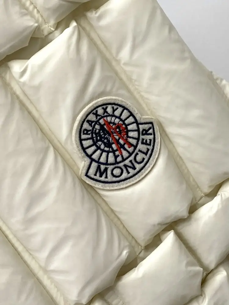 Moncler Jacket men's — Photo 4