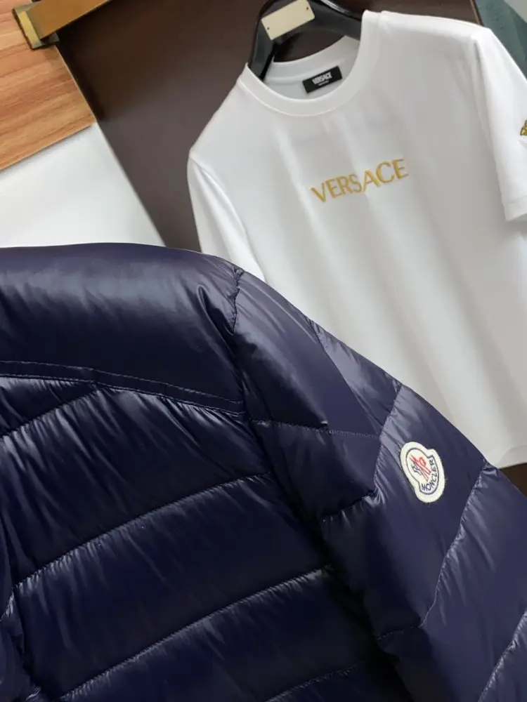 Moncler Jacket men's — Photo 4