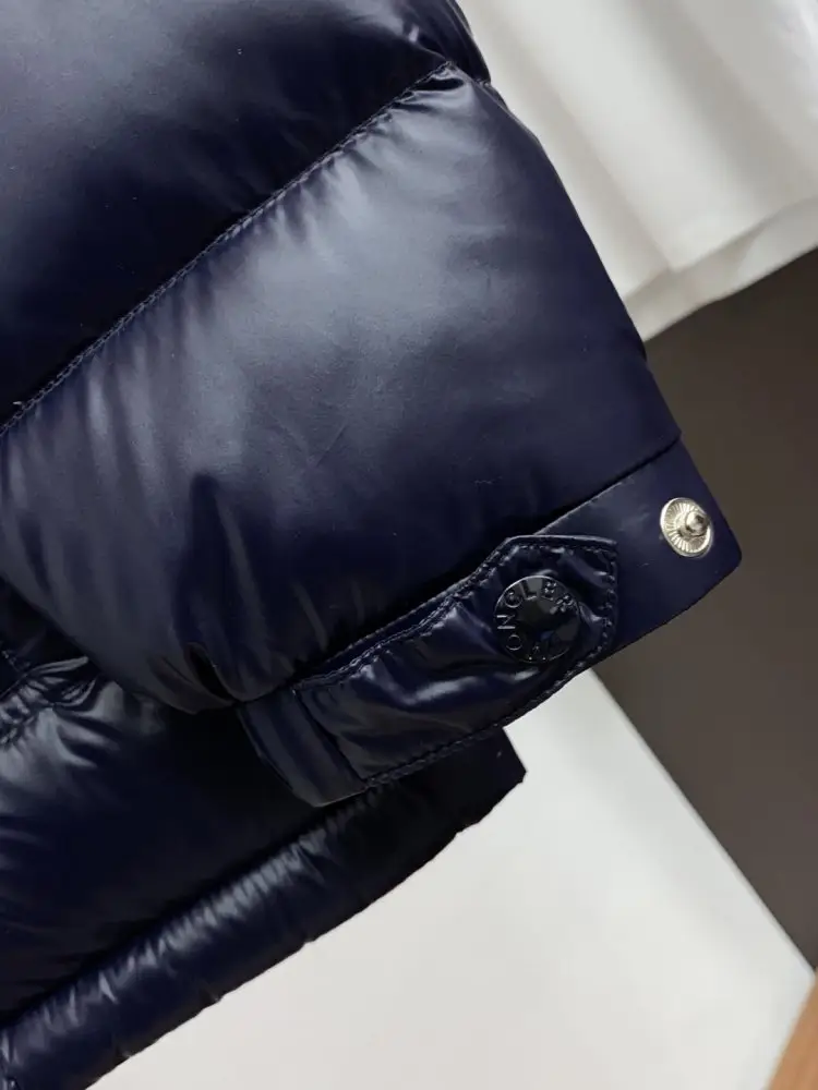 Moncler Jacket men's — Photo 5
