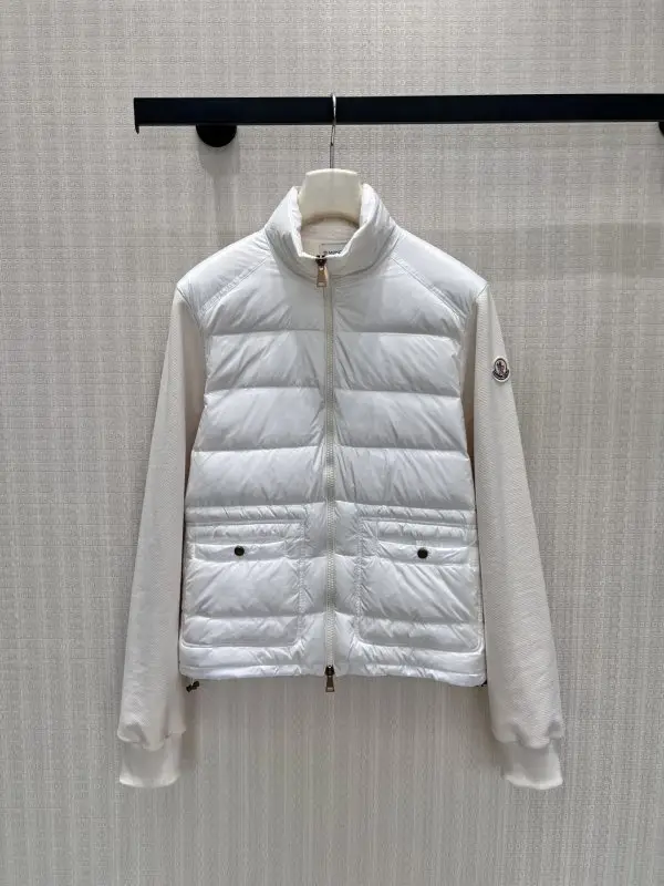 Moncler Куртка жіноча — Фото 1