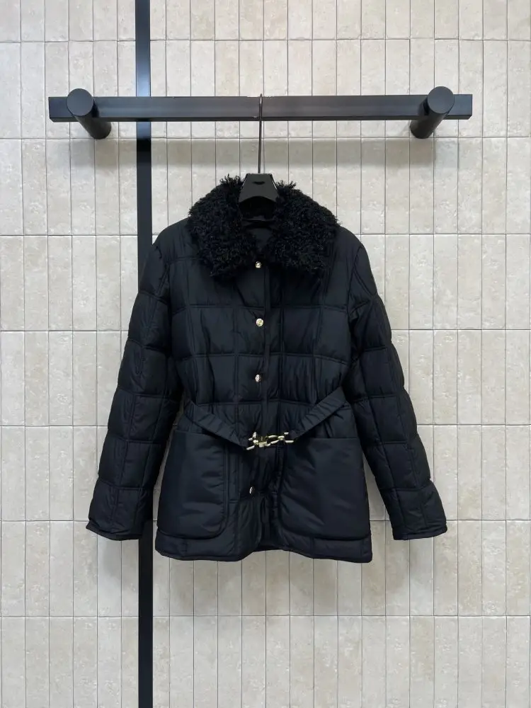 Moncler — Куртка жіноча