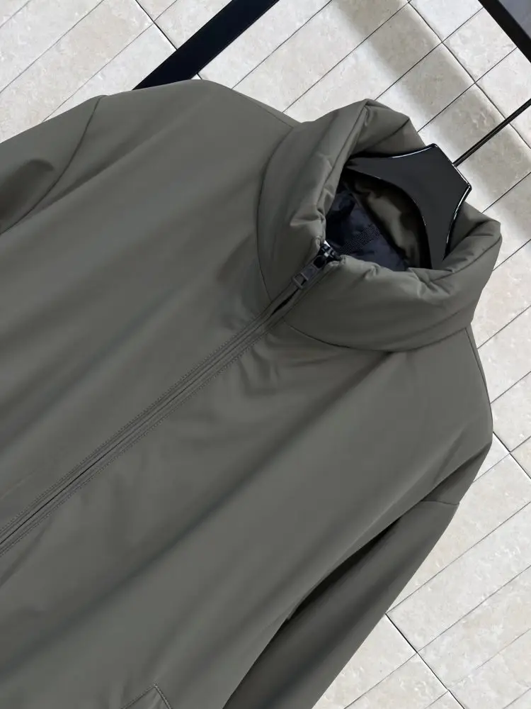 Moncler Jacket women's — Photo 2