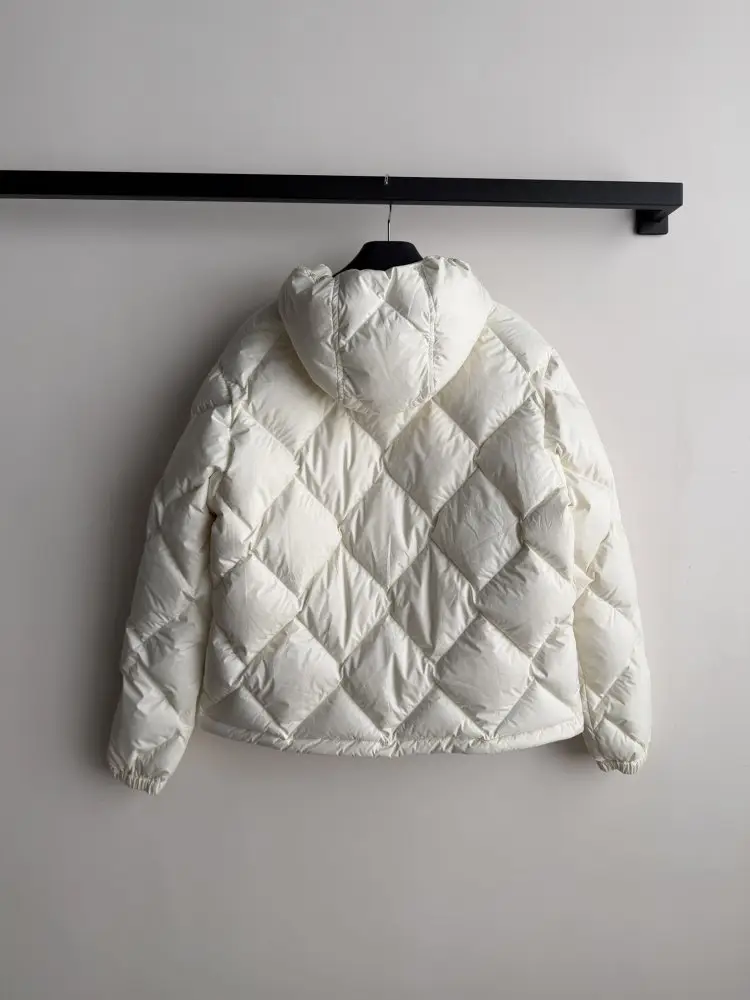 Moncler Jacket women's — Photo 2