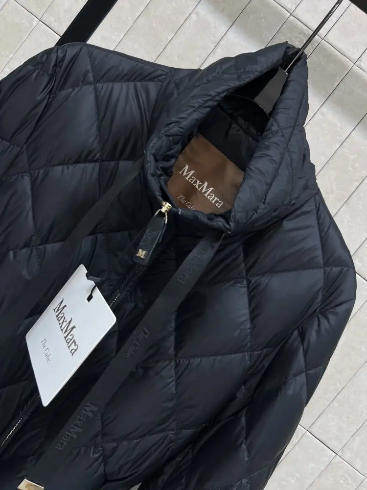 Moncler Куртка женская — Фото 2