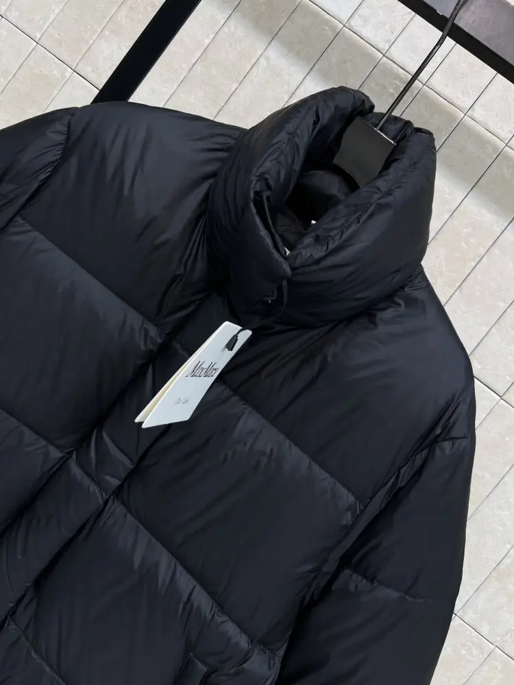 Moncler Куртка женская — Фото 2