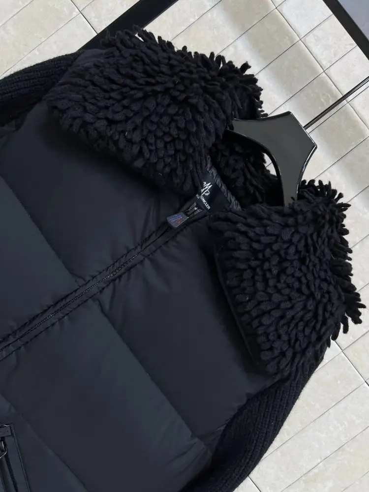 Moncler Куртка женская — Фото 2