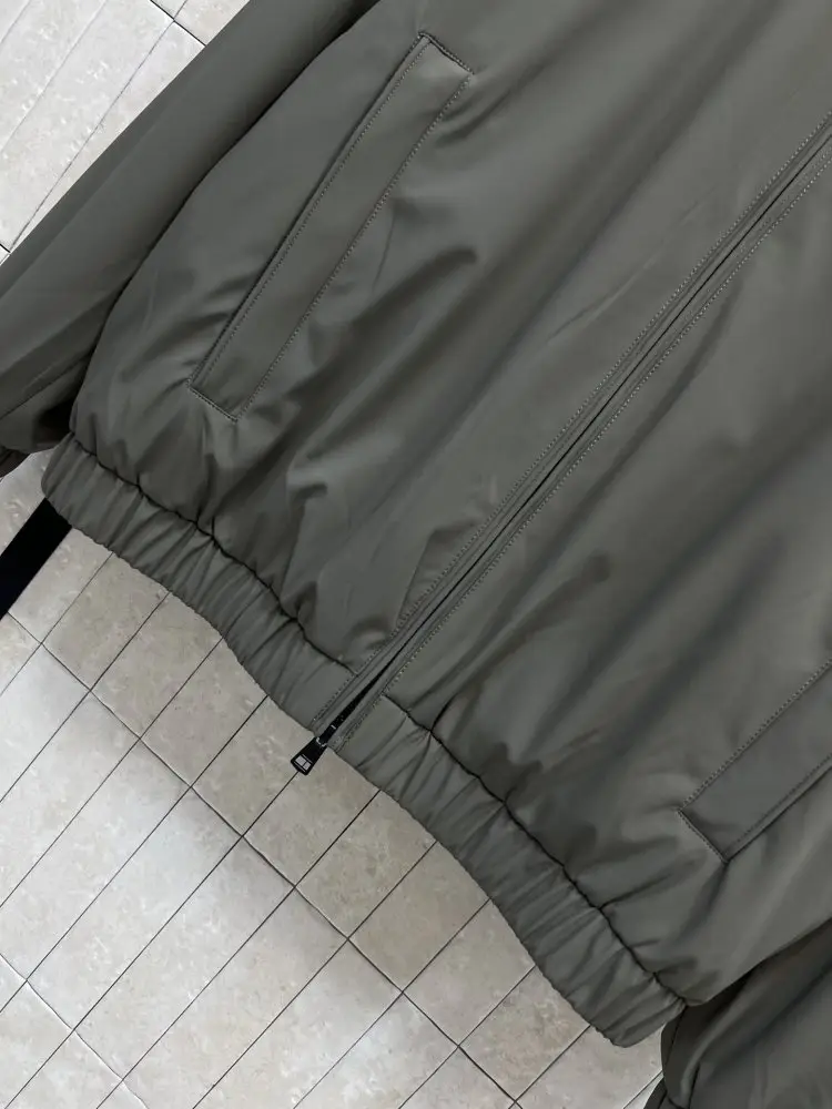 Moncler Jacket women's — Photo 3