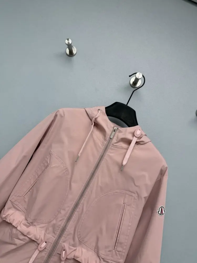Moncler Jacket women's — Photo 3