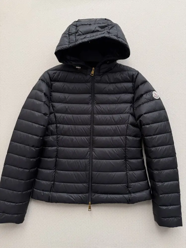 Moncler Jacket women's — Photo 3